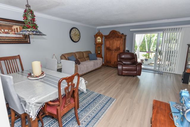 2641 Gately Drive W 1104, West Palm Beach, FL 33415