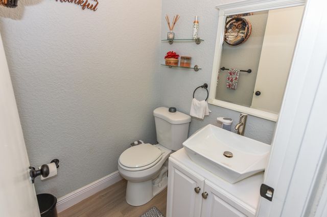 2641 Gately Drive W 1104, West Palm Beach, FL 33415