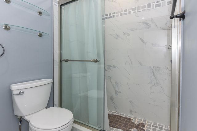 2641 Gately Drive W 1104, West Palm Beach, FL 33415
