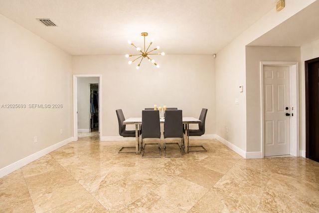 13282 SW 200th Ter, Miami, FL 33177