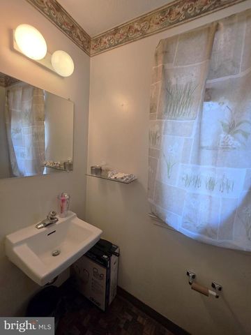 7103 SPLIT RAIL LN, Laurel, MD 20707