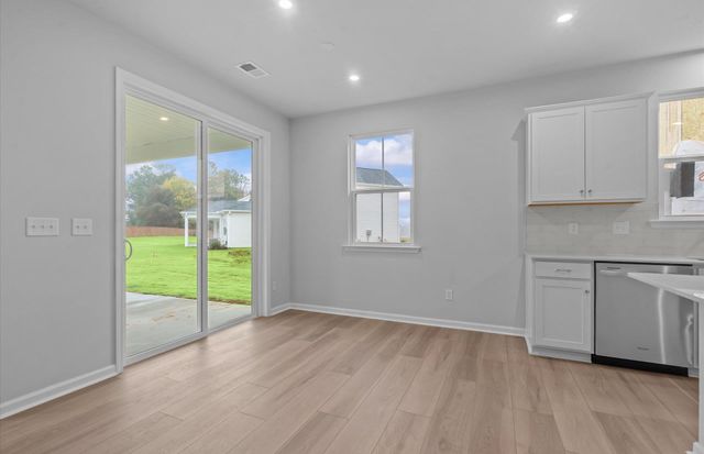 1329 Capefox Drive, Spartanburg, SC 29303