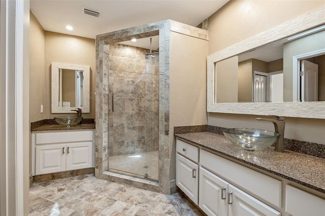 1128 SW 82 TERRACE, Gainesville, FL 32607