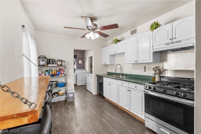 210 West Atlantic Avenue, Henderson, NV 89015