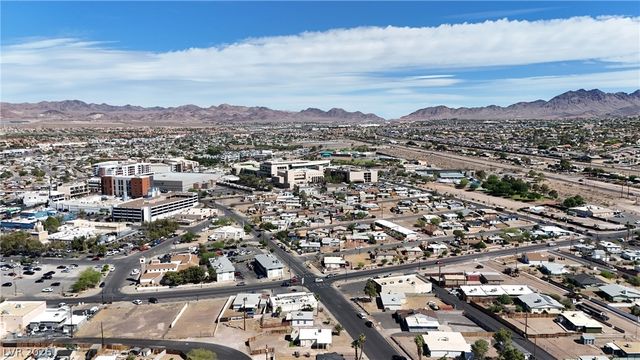 210 West Atlantic Avenue, Henderson, NV 89015