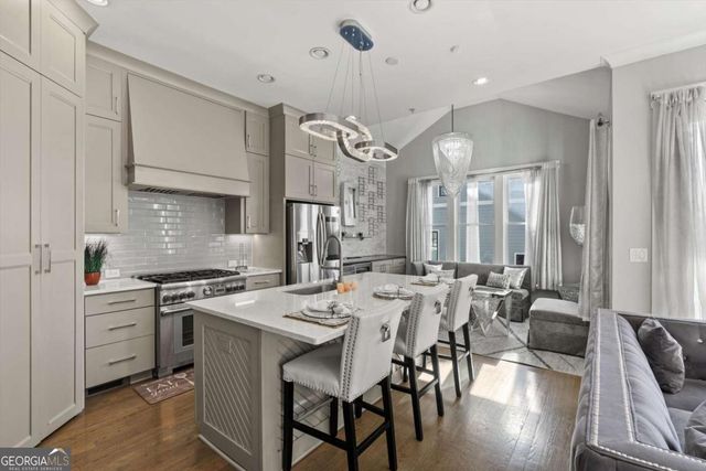 976 Memorial Walk SE, Atlanta, GA 30316