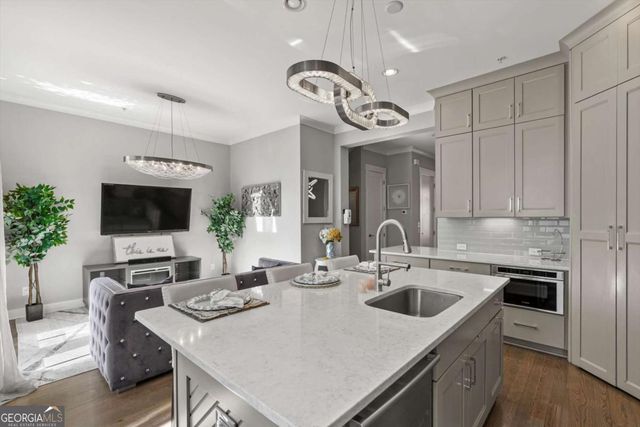 976 Memorial Walk SE, Atlanta, GA 30316