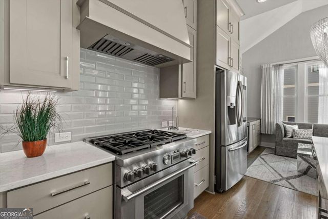 976 Memorial Walk SE, Atlanta, GA 30316