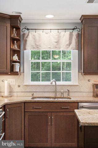 3 THERESA LN, Saylorsburg, PA 18353
