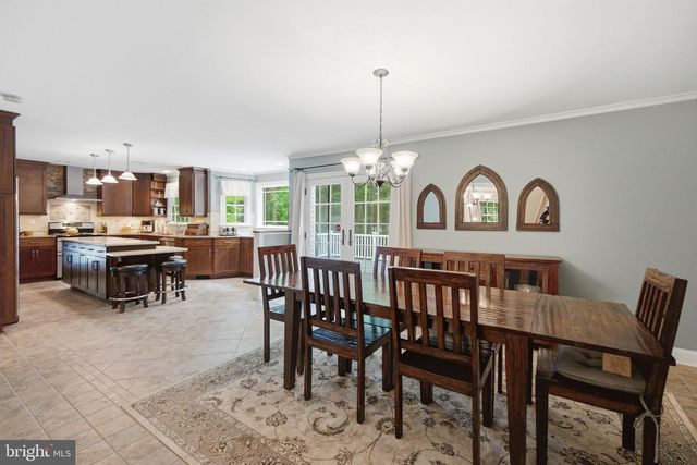 3 THERESA LN, Saylorsburg, PA 18353