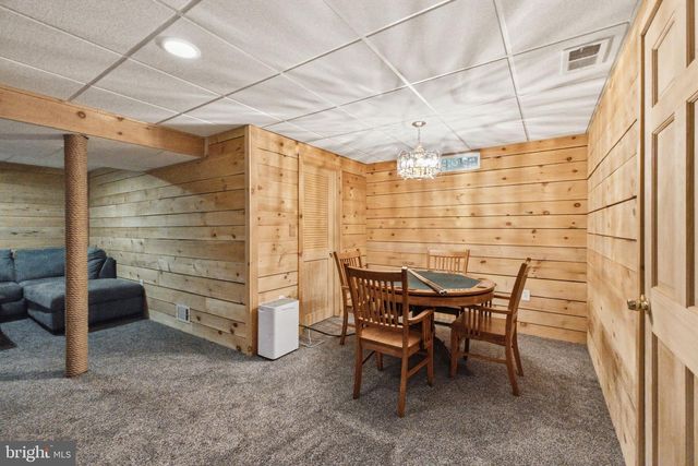 3 THERESA LN, Saylorsburg, PA 18353