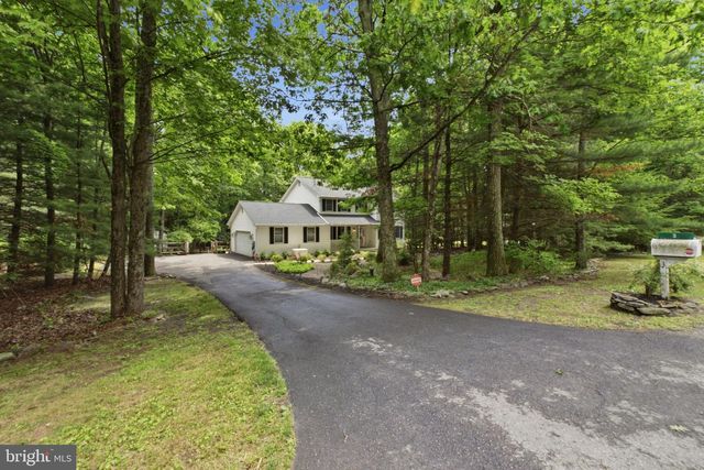 3 THERESA LN, Saylorsburg, PA 18353