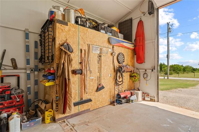 1760 County Road 1260, Tuttle, OK 73089