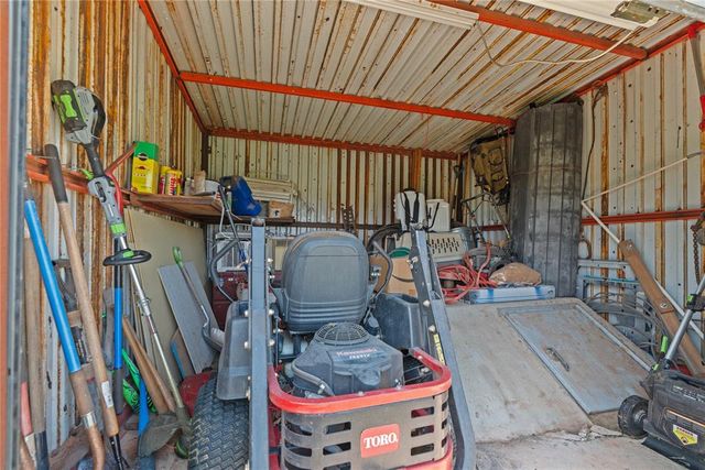 1760 County Road 1260, Tuttle, OK 73089