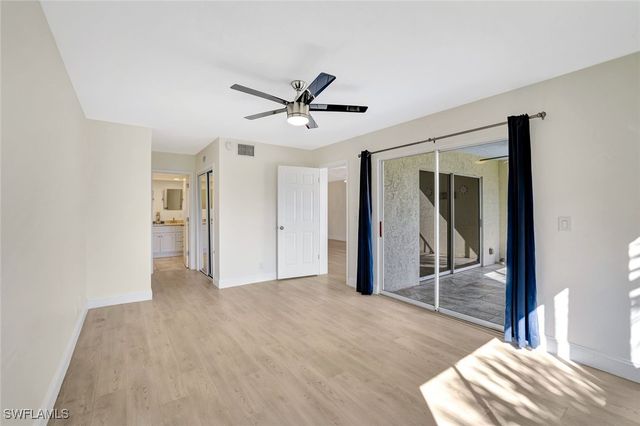 340 Horse Creek DR 207, Naples, FL 34110