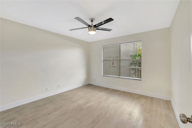 340 Horse Creek DR 207, Naples, FL 34110