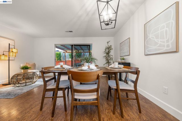 120 Montclair Pl, San Ramon, CA 94583