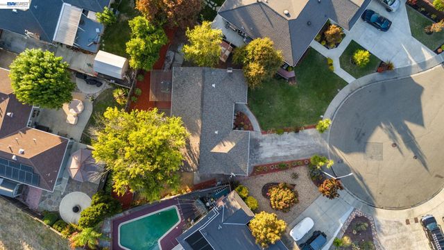 120 Montclair Pl, San Ramon, CA 94583