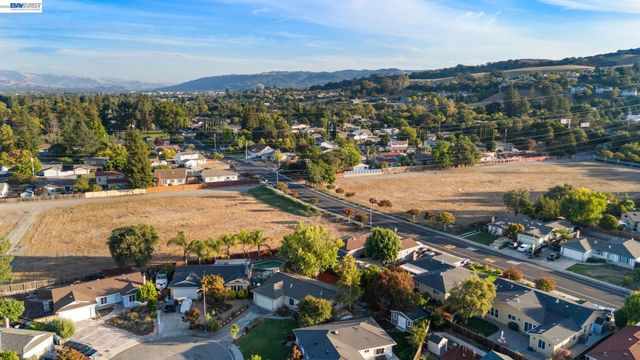 120 Montclair Pl, San Ramon, CA 94583
