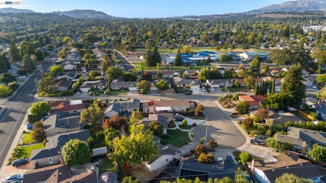 120 Montclair Pl, San Ramon, CA 94583