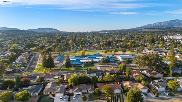 120 Montclair Pl, San Ramon, CA 94583