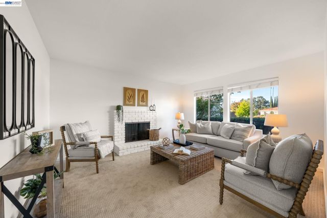 120 Montclair Pl, San Ramon, CA 94583