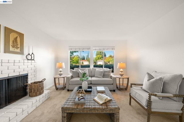 120 Montclair Pl, San Ramon, CA 94583