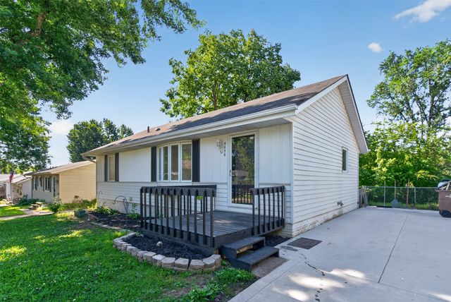4656 Hyperion Drive, Norwalk, IA 50211