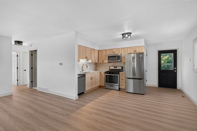 4656 Hyperion Drive, Norwalk, IA 50211