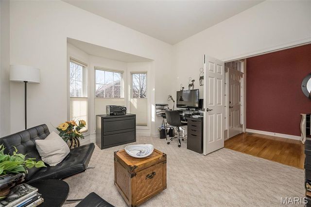 904 Chesterfield Villas Cir Circle, Chesterfield, MO 63017