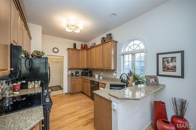 904 Chesterfield Villas Cir Circle, Chesterfield, MO 63017