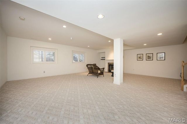 904 Chesterfield Villas Cir Circle, Chesterfield, MO 63017