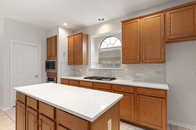 321 Andre Drive, Irving, TX 75063
