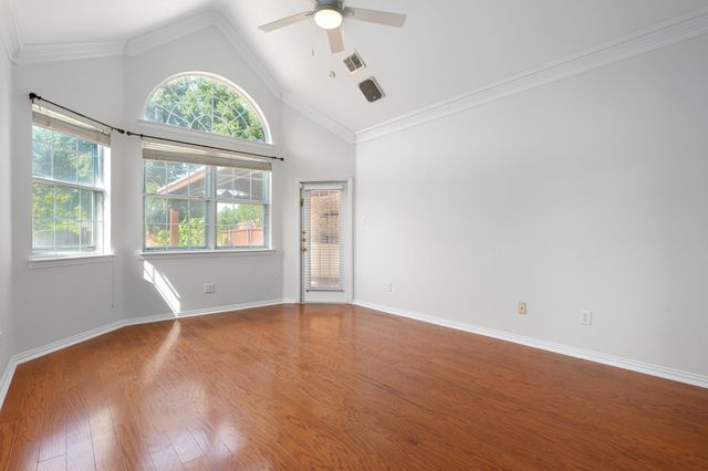 321 Andre Drive, Irving, TX 75063