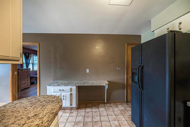 137 E 2ND Street, Waterford, PA 16441