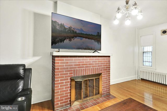 716 SCHUYLKILL AVE, Reading, PA 19601