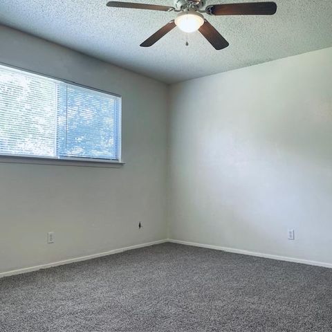 422 Chisholm Valley DR B, Round Rock, TX 78681