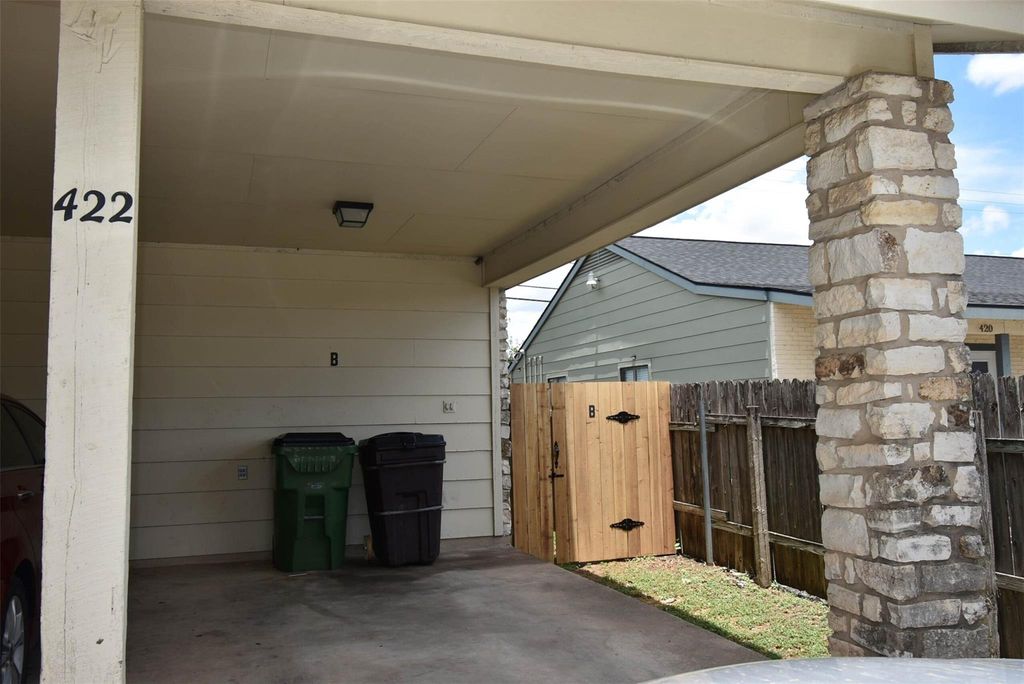 422 Chisholm Valley DR B, Round Rock, TX 78681