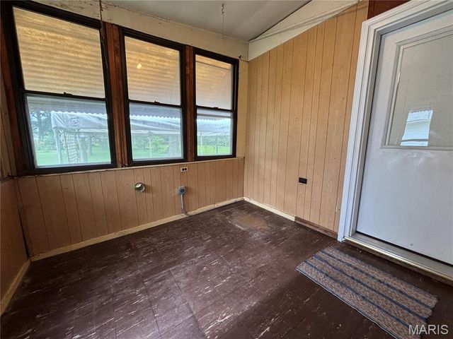 132 S 29th Street, Belleville, IL 62226