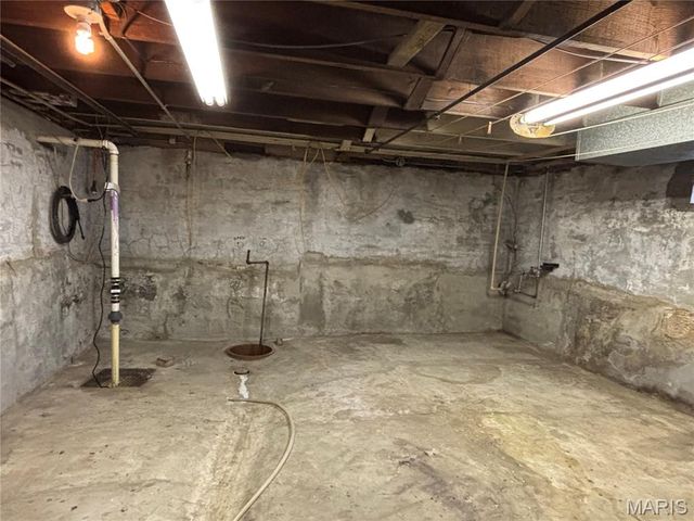 132 S 29th Street, Belleville, IL 62226