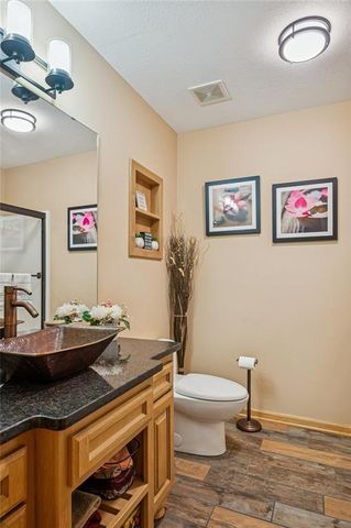 11200 Nogard Avenue, Kansas City, KS 66109