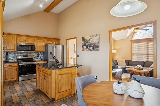 11200 Nogard Avenue, Kansas City, KS 66109