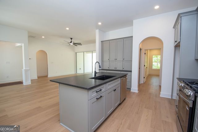 680 Ponderosa Court, Fayetteville, GA 30214