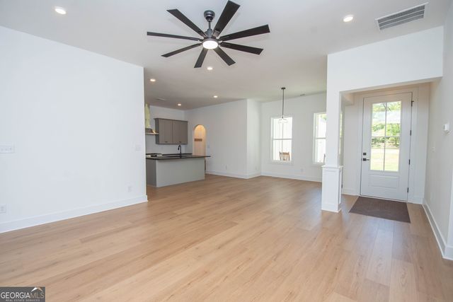 680 Ponderosa Court, Fayetteville, GA 30214