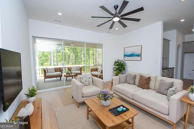 680 Ponderosa Court, Fayetteville, GA 30214