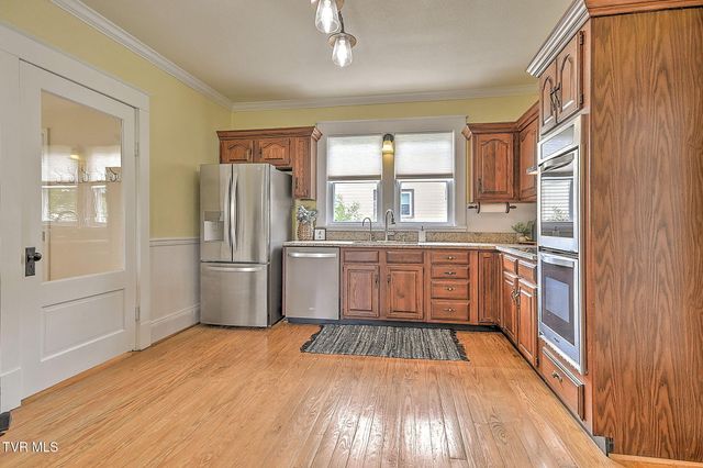 444 Cedar Street, Bluff City, TN 37618