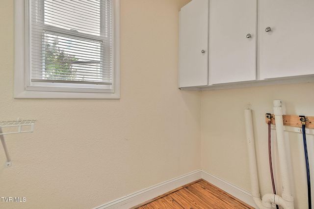444 Cedar Street, Bluff City, TN 37618