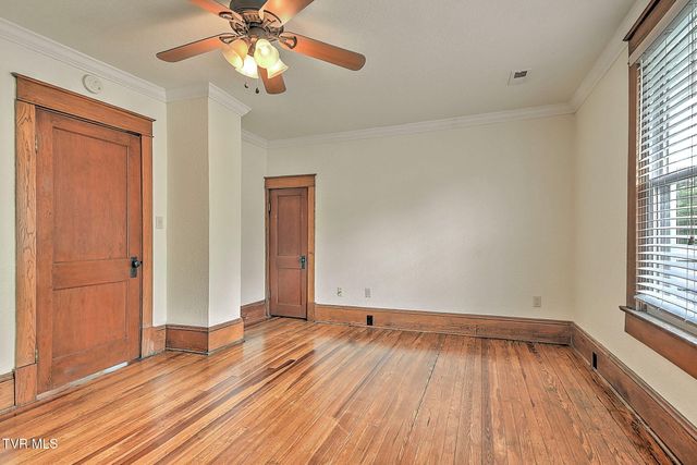 444 Cedar Street, Bluff City, TN 37618