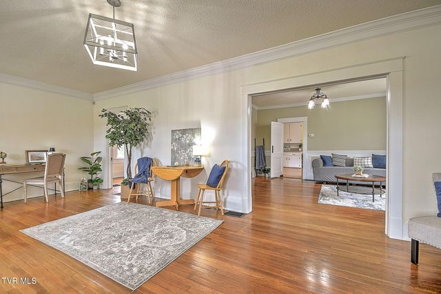444 Cedar Street, Bluff City, TN 37618