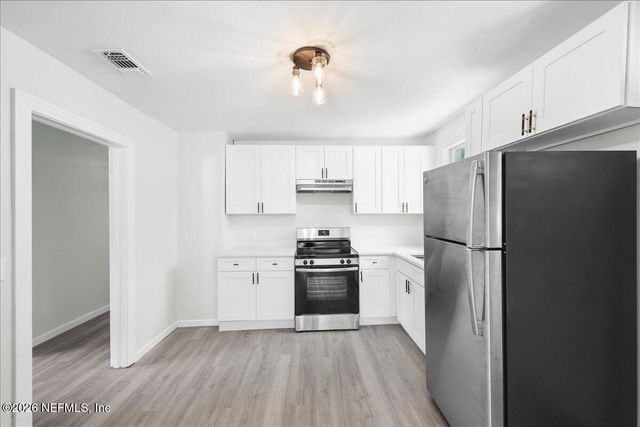 1552 W 14TH Street, Jacksonville, FL 32209